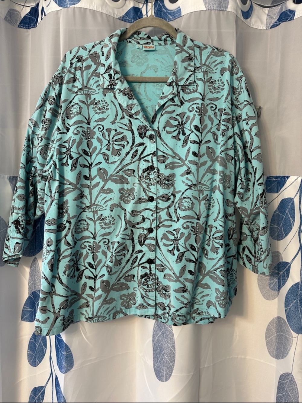 Tianello Turquoise and Black Floral Button-Front Shirt